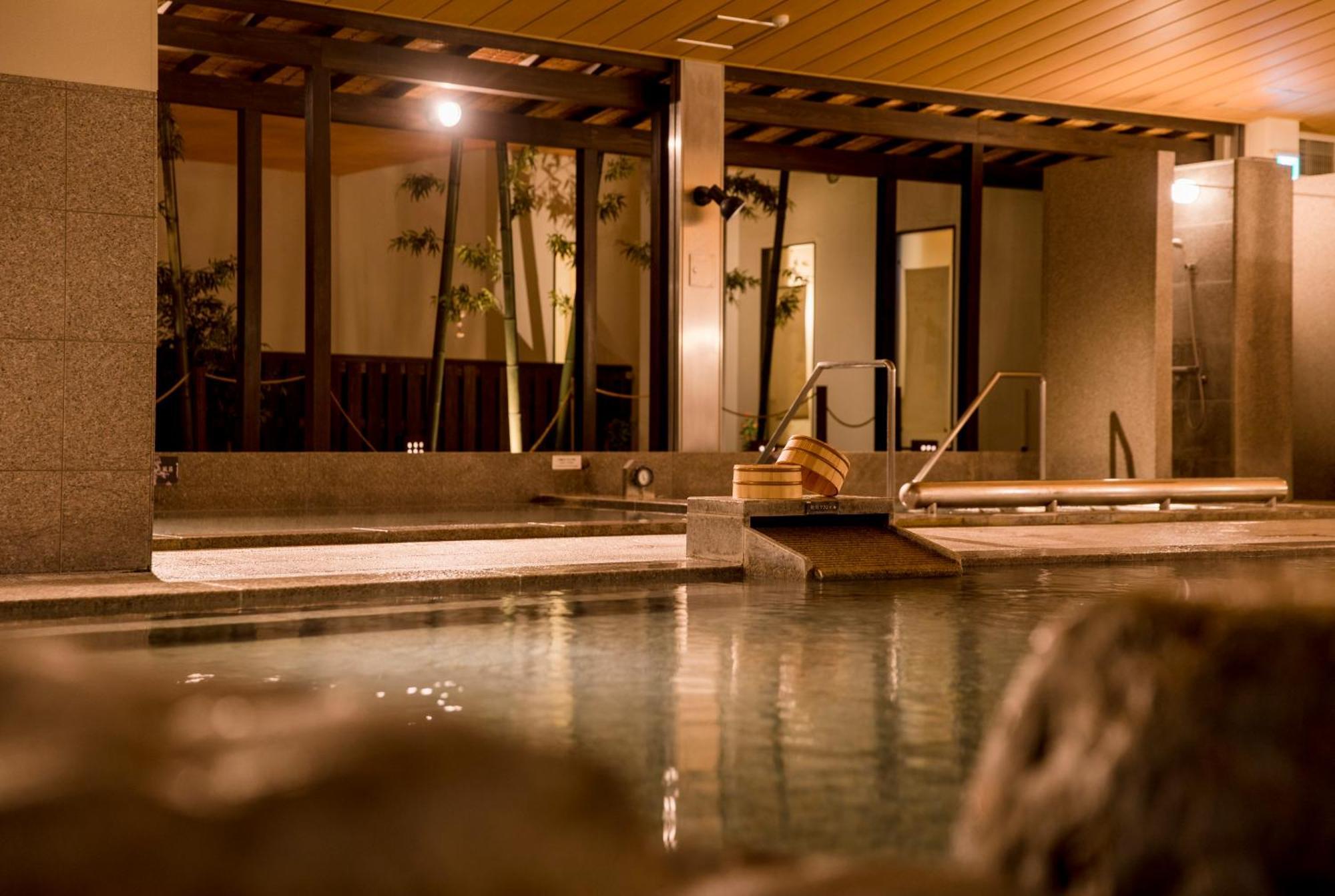 Kobe Harbor Land Onsen Manyo-Club Hotell Eksteriør bilde