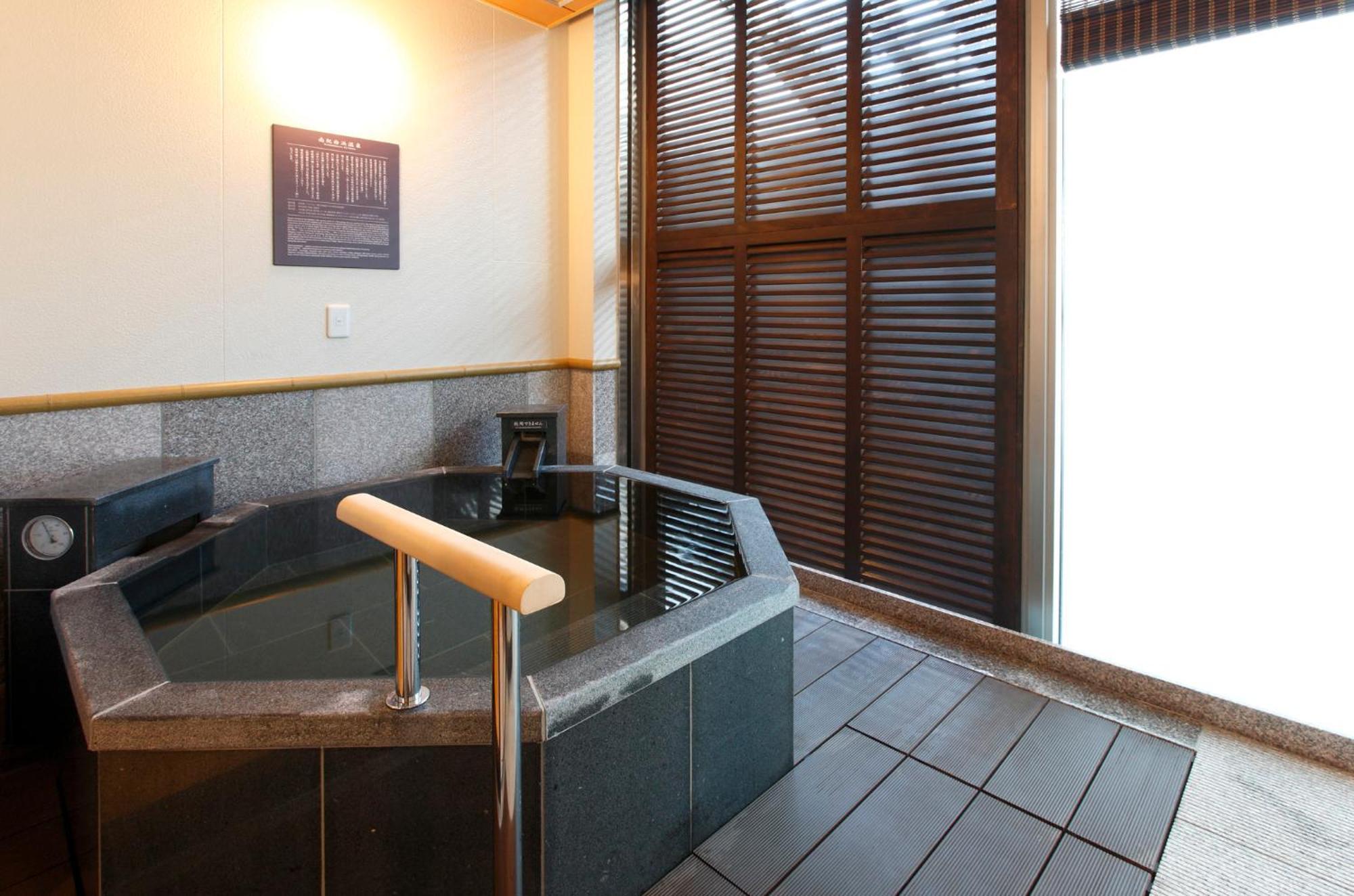 Kobe Harbor Land Onsen Manyo-Club Hotell Eksteriør bilde